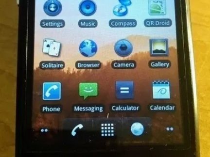 Телефон-смартфон звонилка HTC MAGIC - 1/3