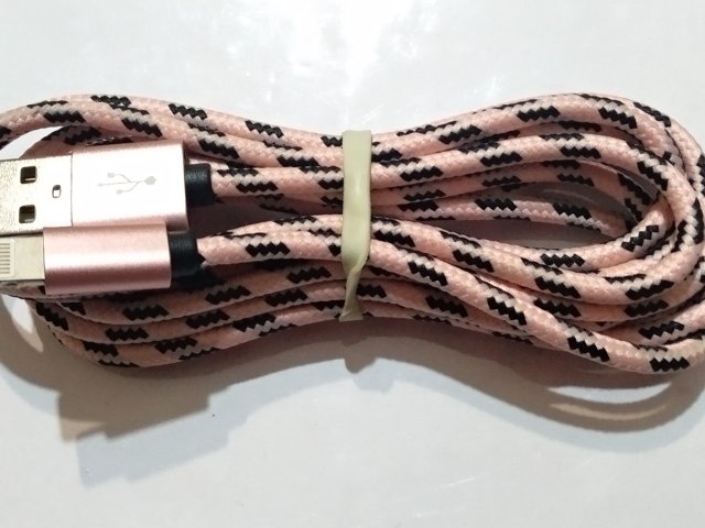 Кабель Apple Lightning to USB (2 м), плетеный, розовый - 1/2