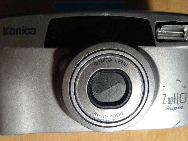 Пленочный фотоаппарат Konica Z-Up 110 Super Zoom - 1/3