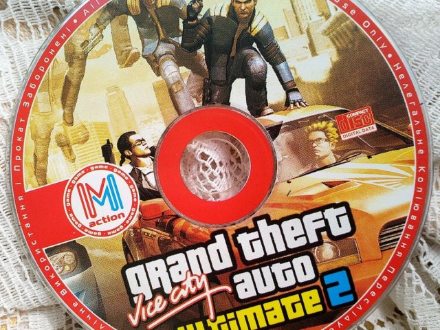 Диск с игрой Grand Theft Auto Vice City Ultimate для ПК - 1/2