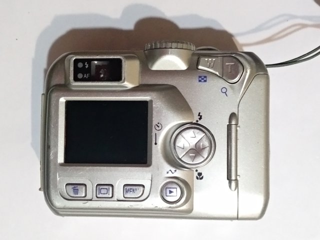 Цифровой фотоаппарат Nikon Coolpix 3100 - 2/3