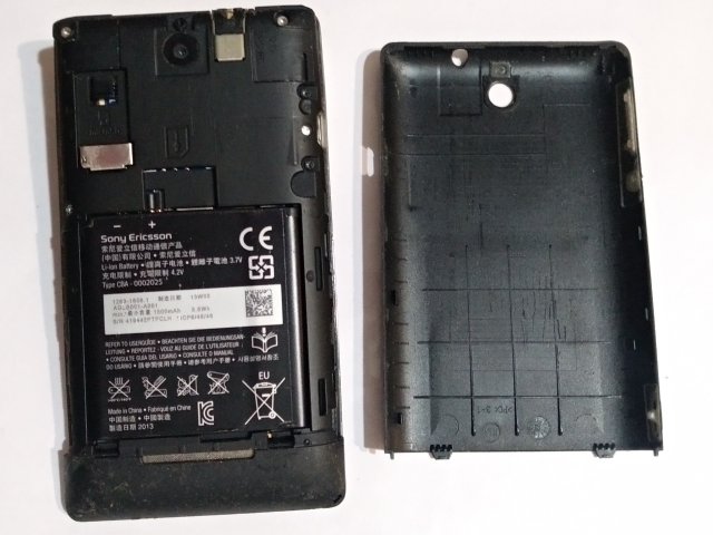 Смартфон Sony Xperia E C1505 Black - 3/3