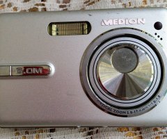 Цифровой фотоаппарат MEDION MD 85416 - 1