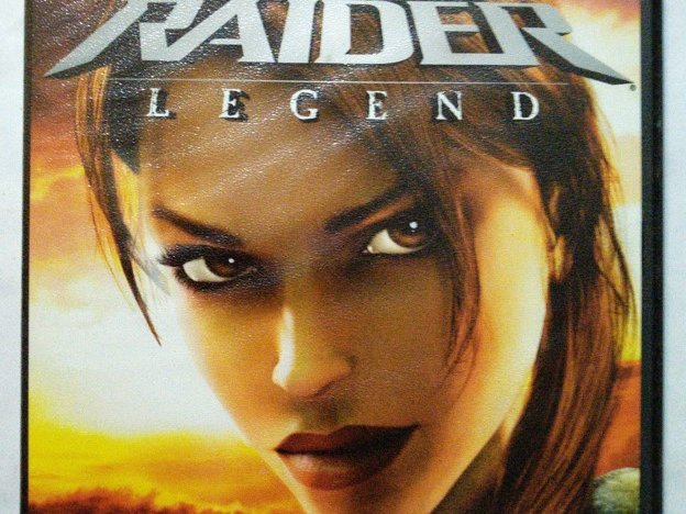Игровой диск Lara Croft Tomb Raider Legend - 1/2