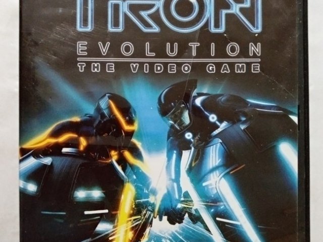 Игровой диск Tron Evolution - 1/2