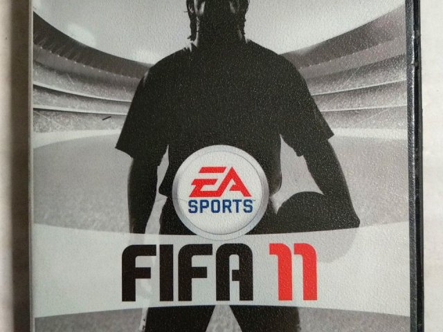 Игровой диск FIFA 11, 100 грн. &mdash; 1/2